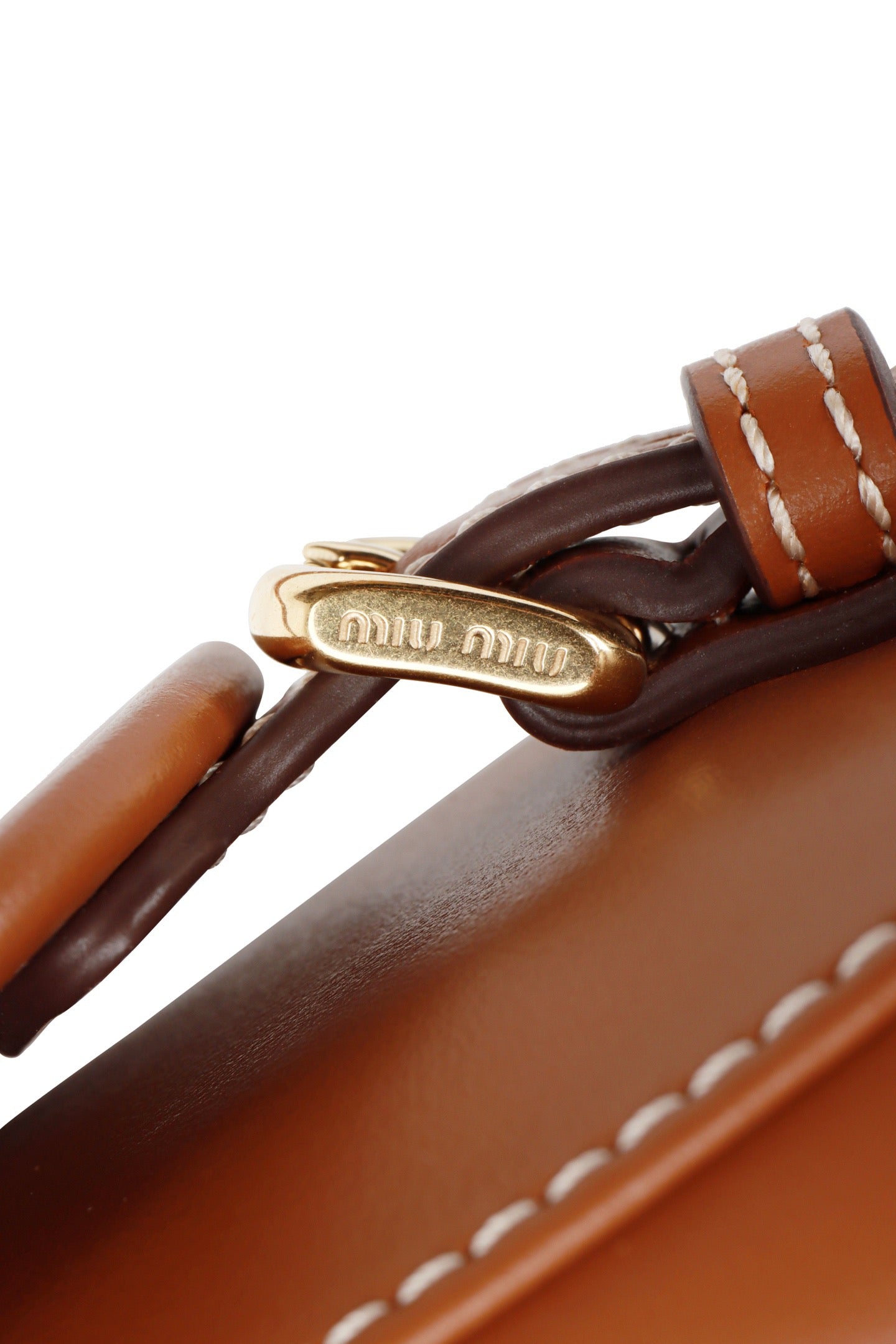 미우미우 가죽 백팩