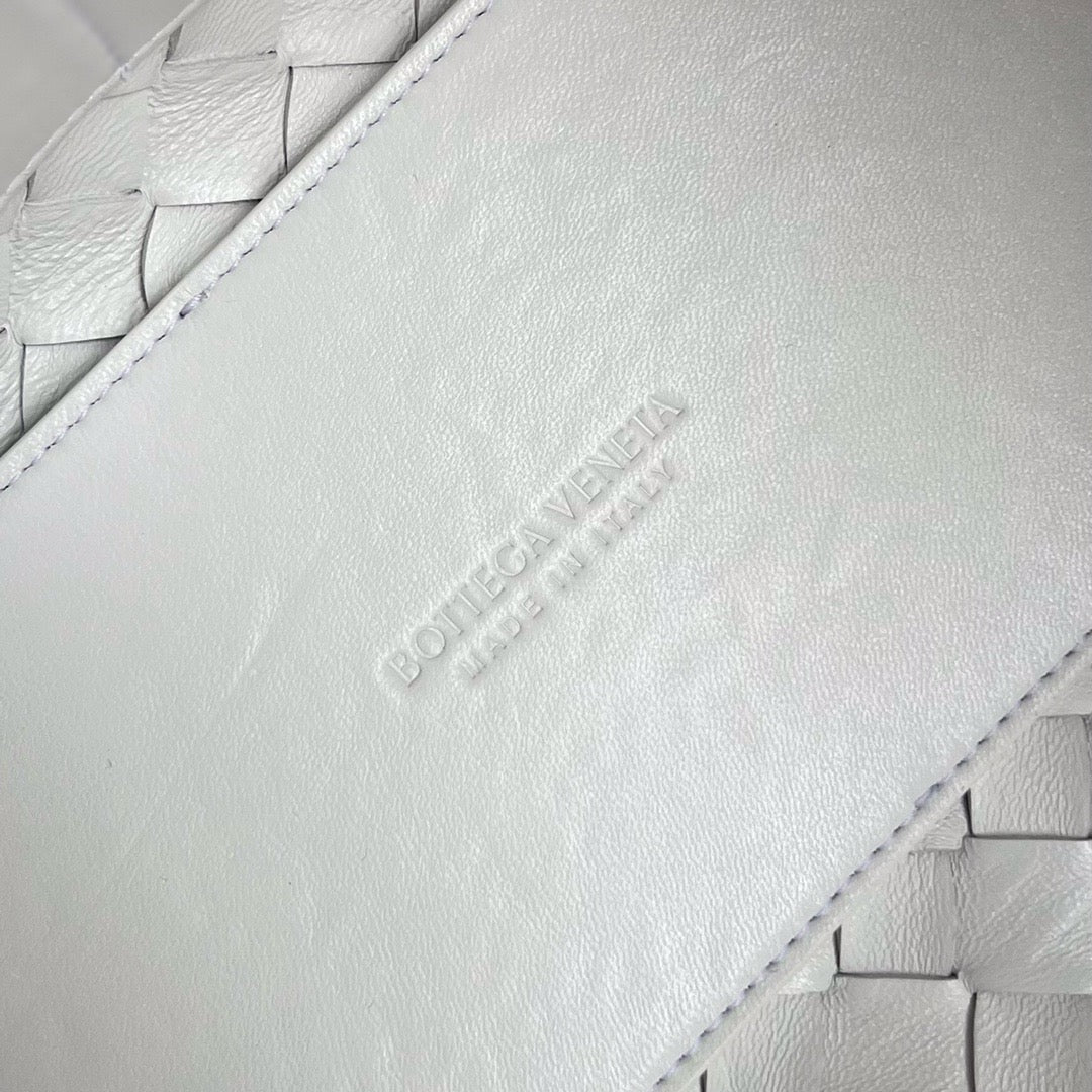 보테가 베네타 안디아모 스몰