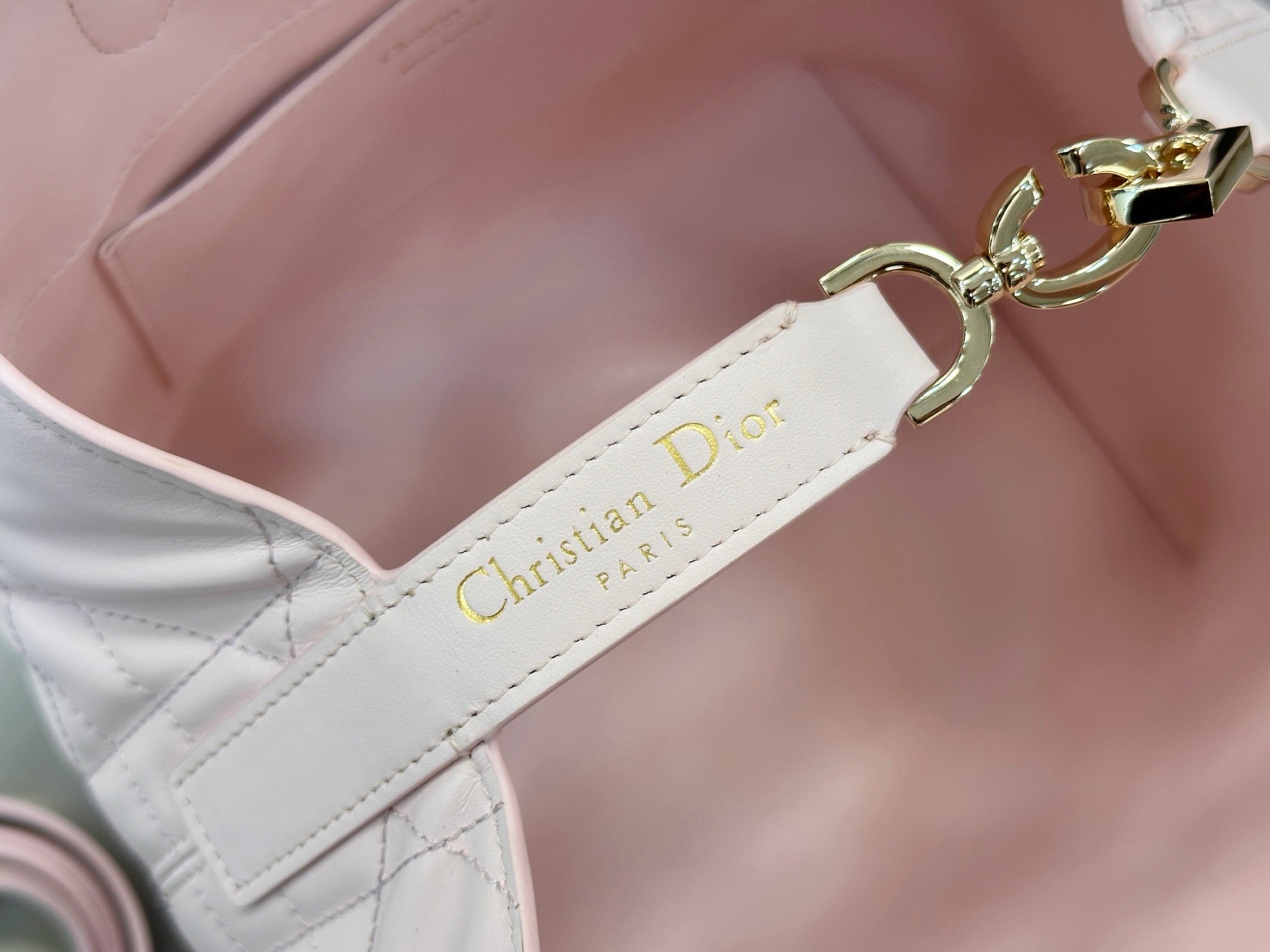 디올 버티컬 뚜주흐백 스몰,미디움