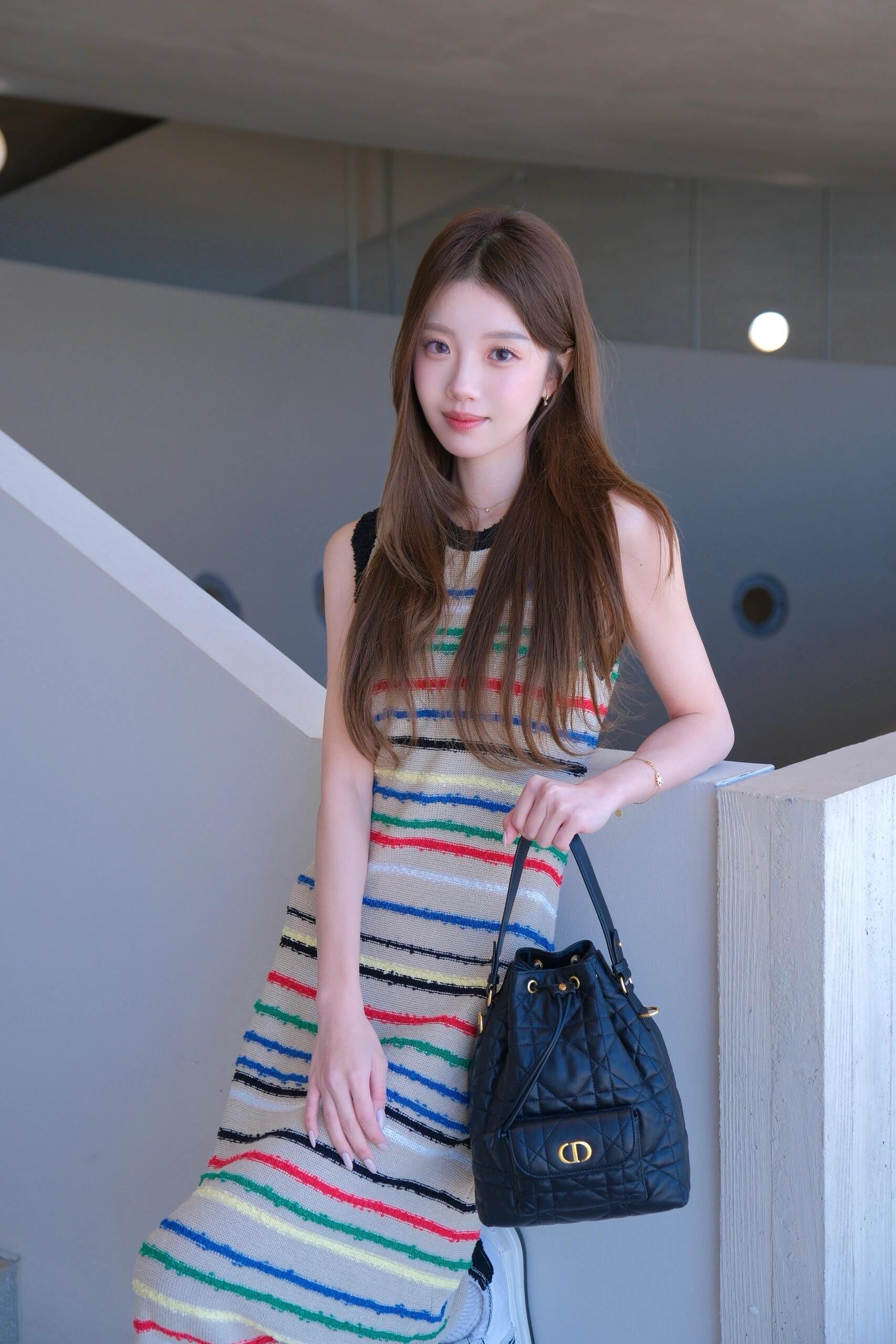 디올 카로 스몰 버킷백