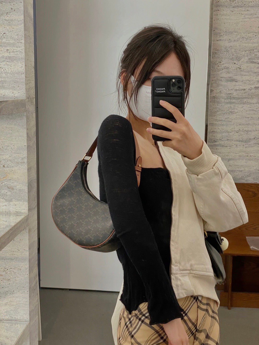 셀린느 아바 숄더백 캔버스