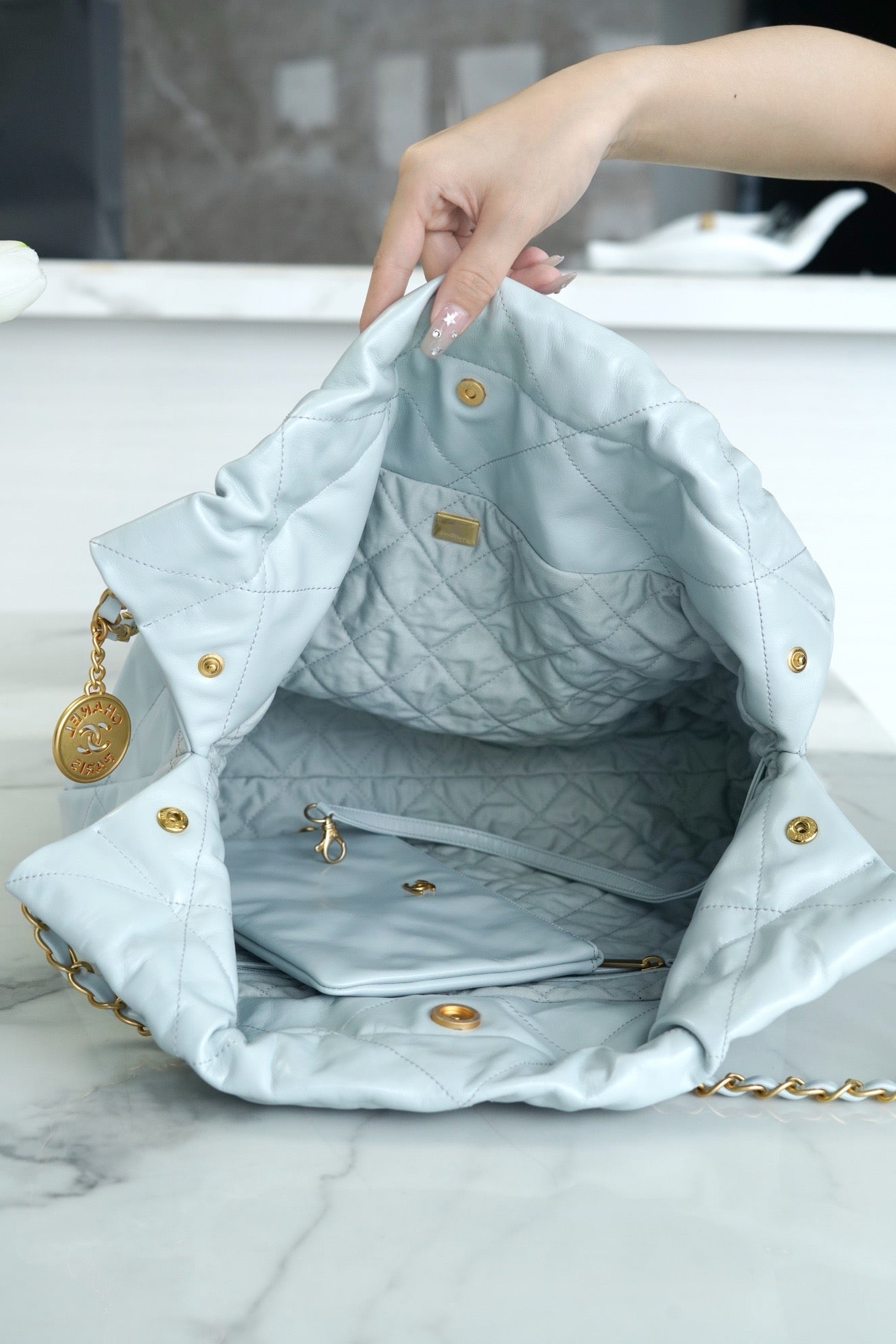 샤넬 22백 미디움 (유색)