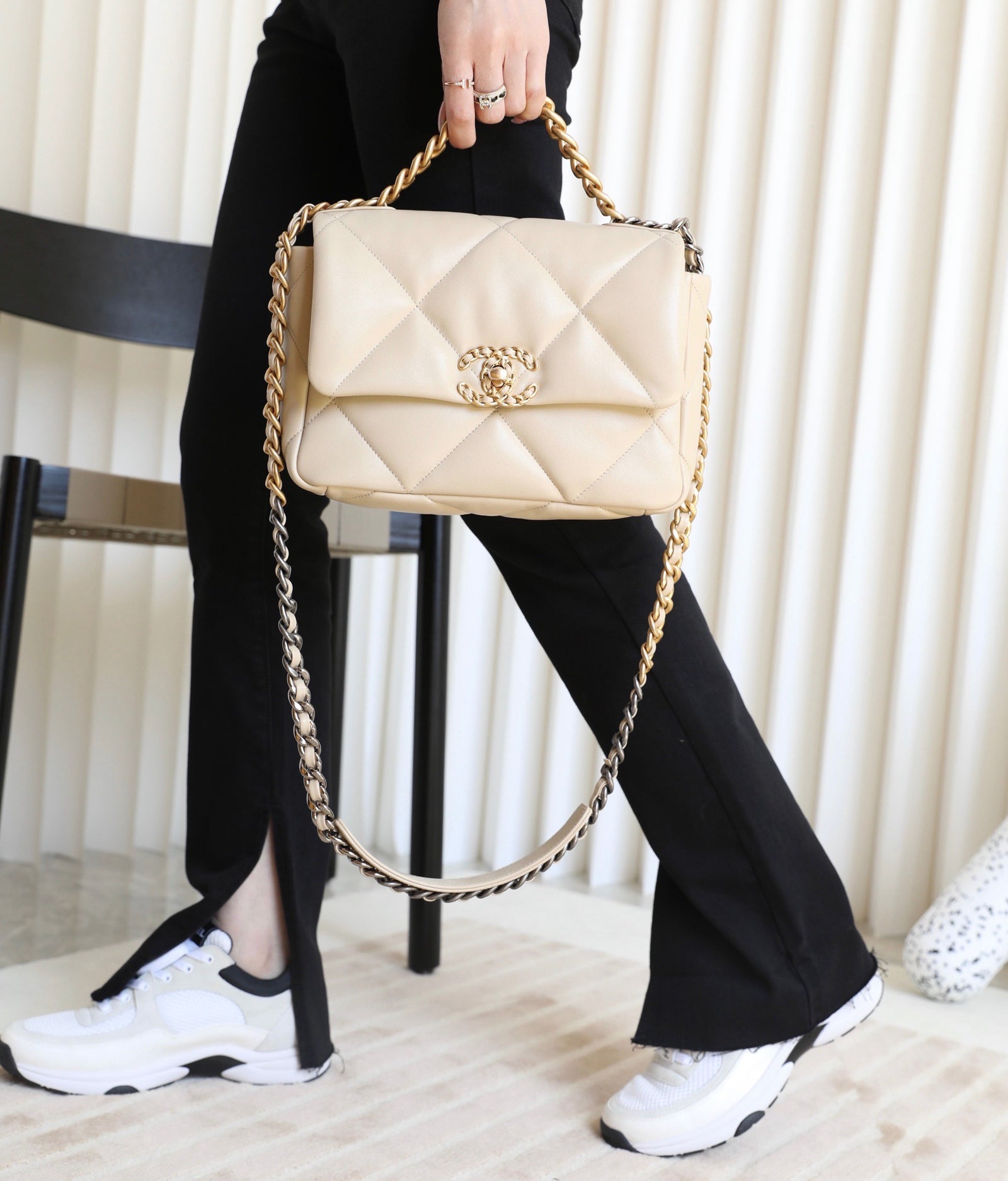 샤넬 19백 미디움