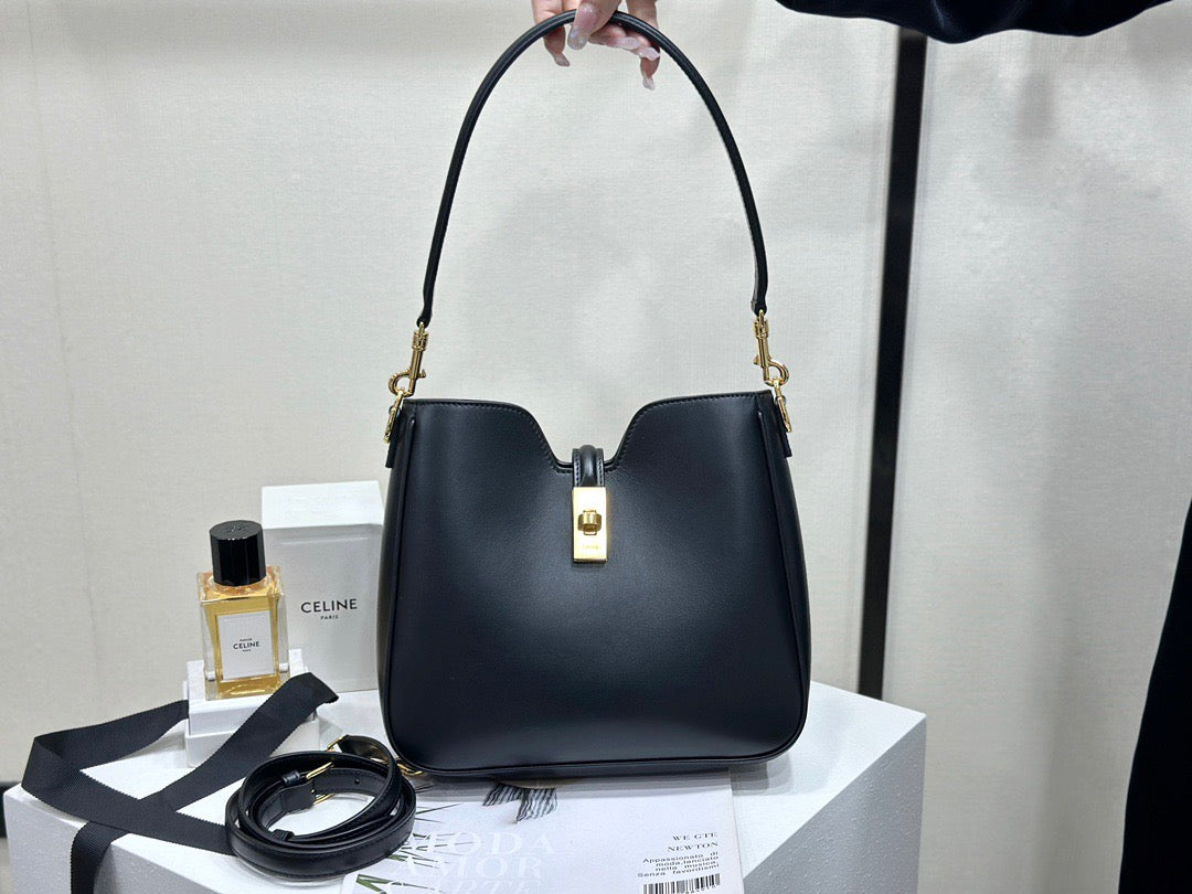 셀린느 16 소프트 까미유 스몰