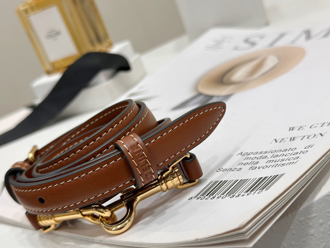 셀린느 16 소프트 까미유 스몰