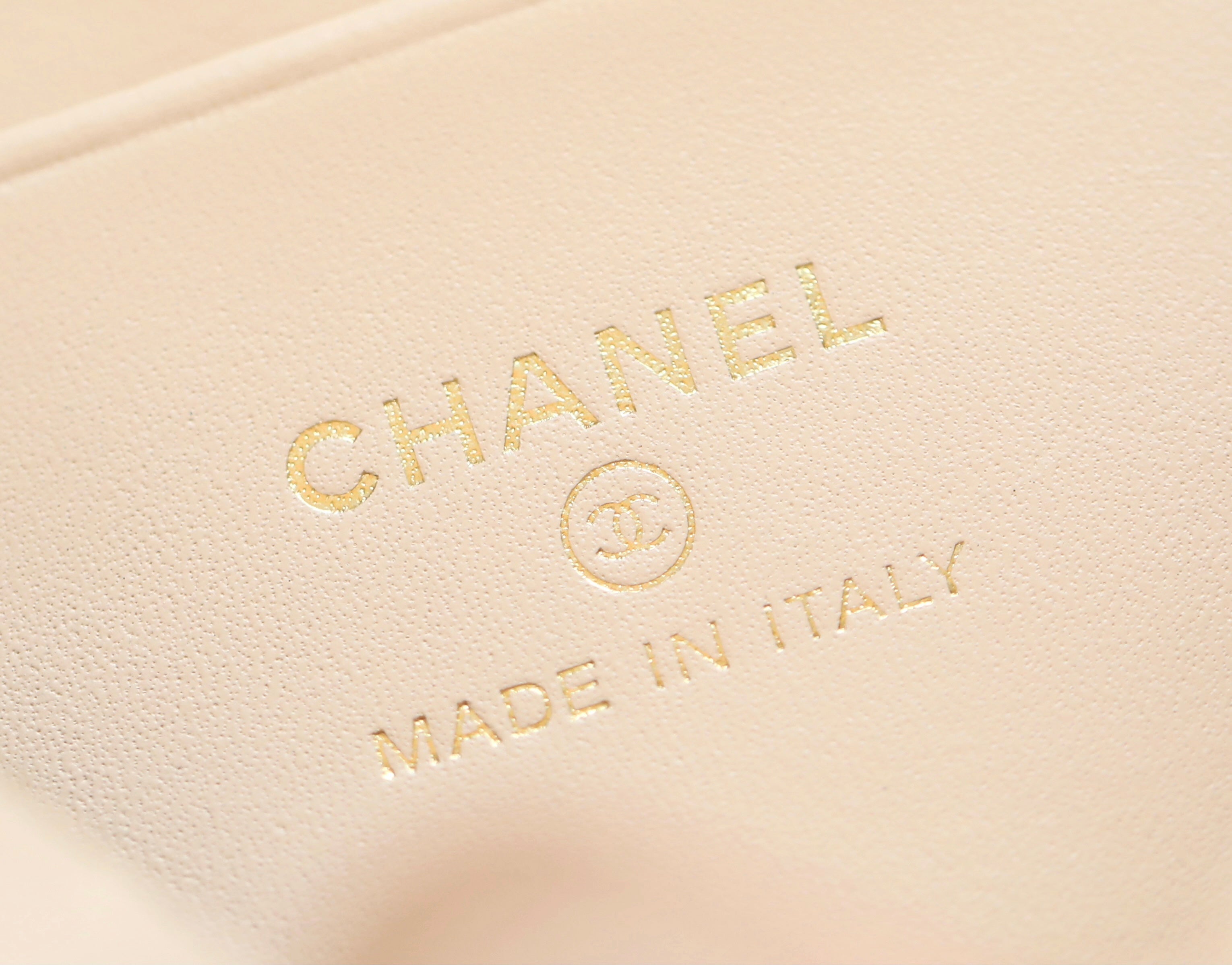 샤넬 클래식 체인 베니티 탑핸들 백