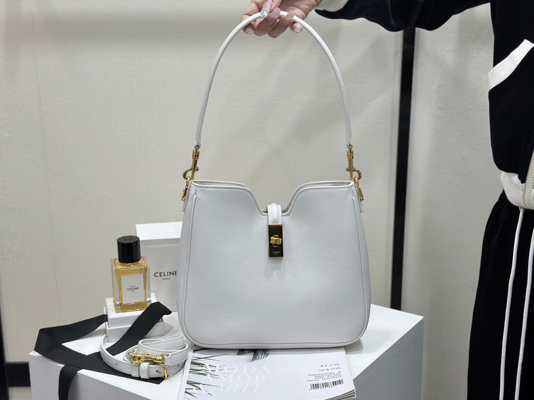 셀린느 16 소프트 까미유 스몰