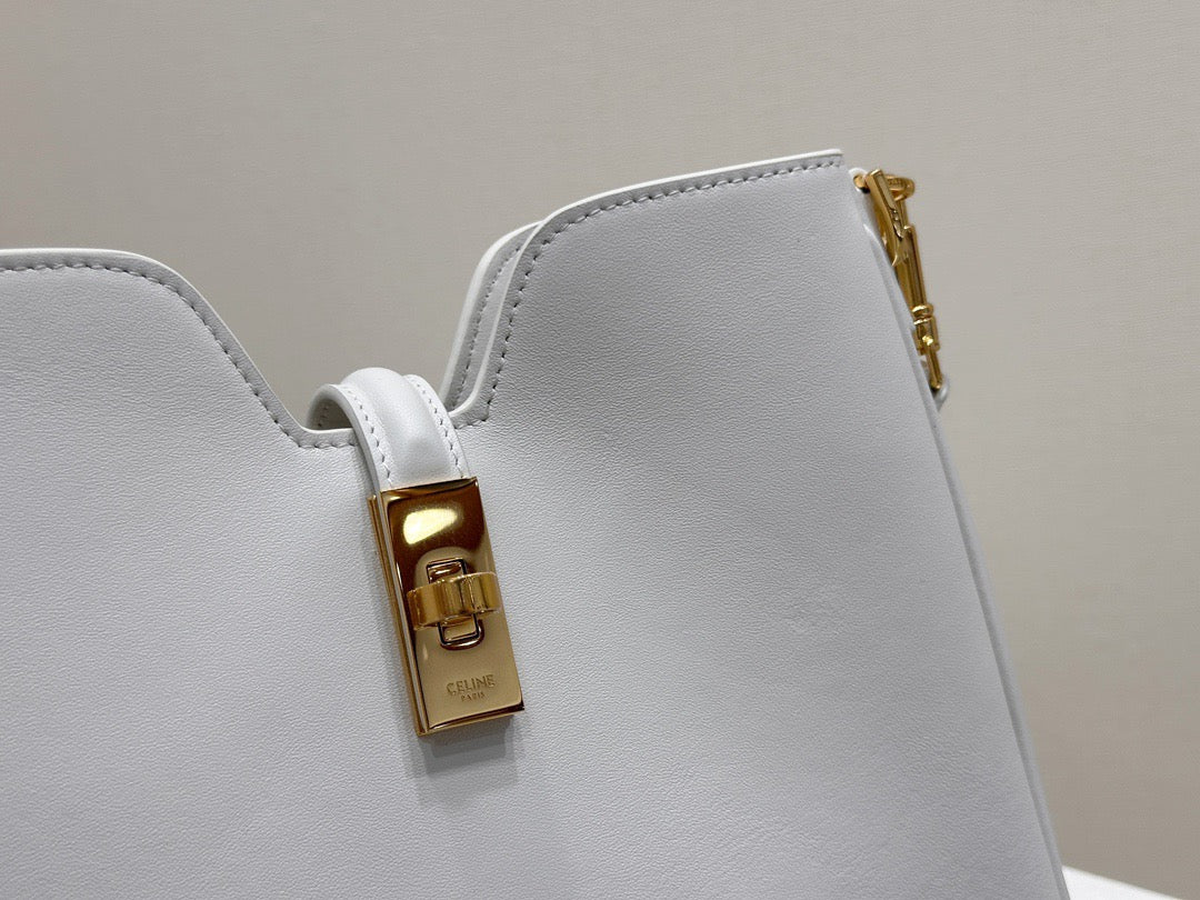 셀린느 16 소프트 까미유 스몰