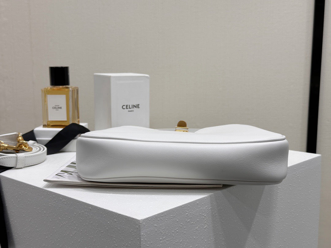 셀린느 16 소프트 까미유 스몰