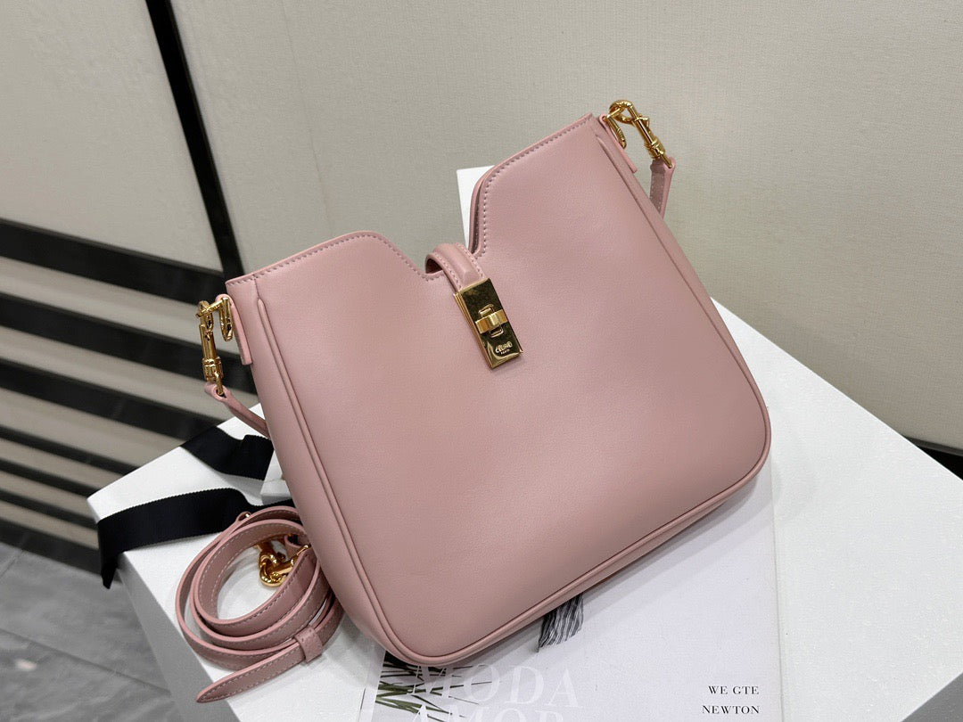 셀린느 16 소프트 까미유 스몰