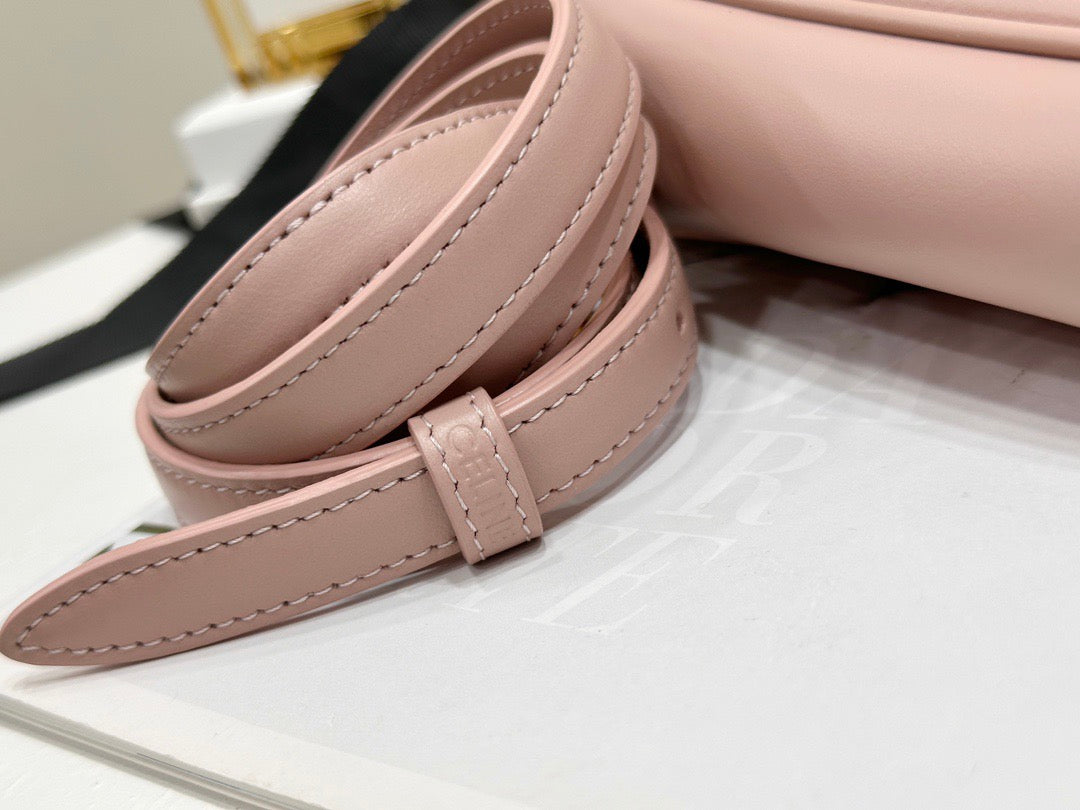 셀린느 16 소프트 까미유 스몰