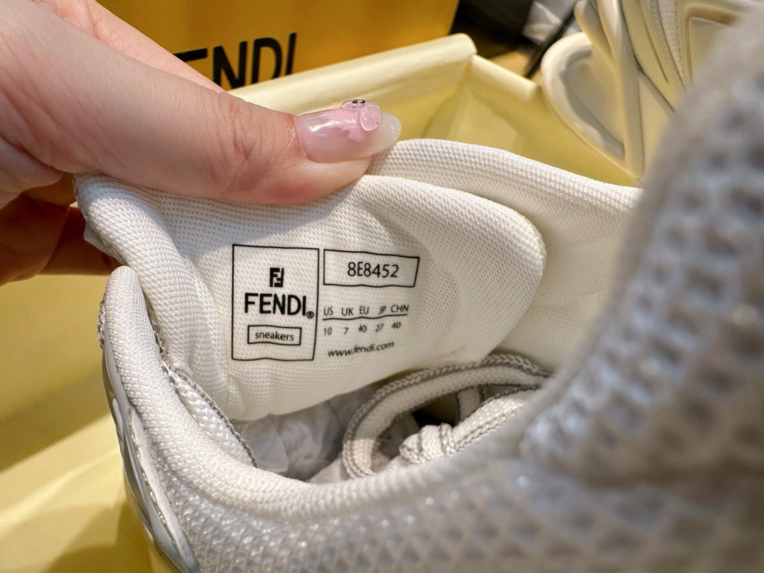 펜디 퍼스트 1 스니커즈