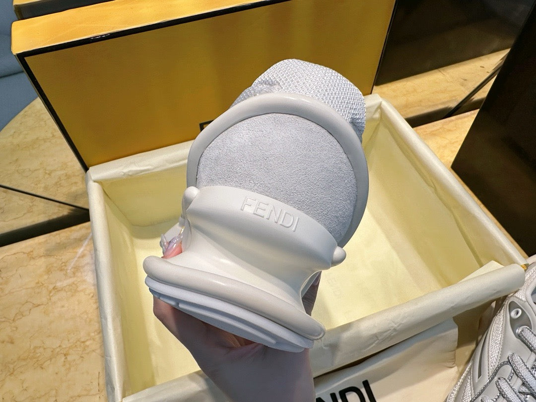 펜디 퍼스트 1 스니커즈