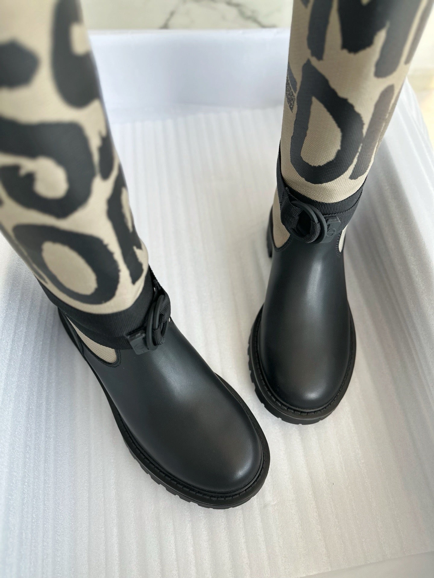 디올 미스 디올 롱 부츠