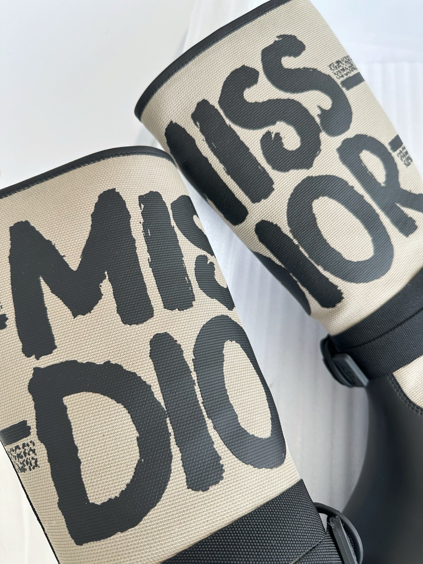 디올 미스 디올 롱 부츠