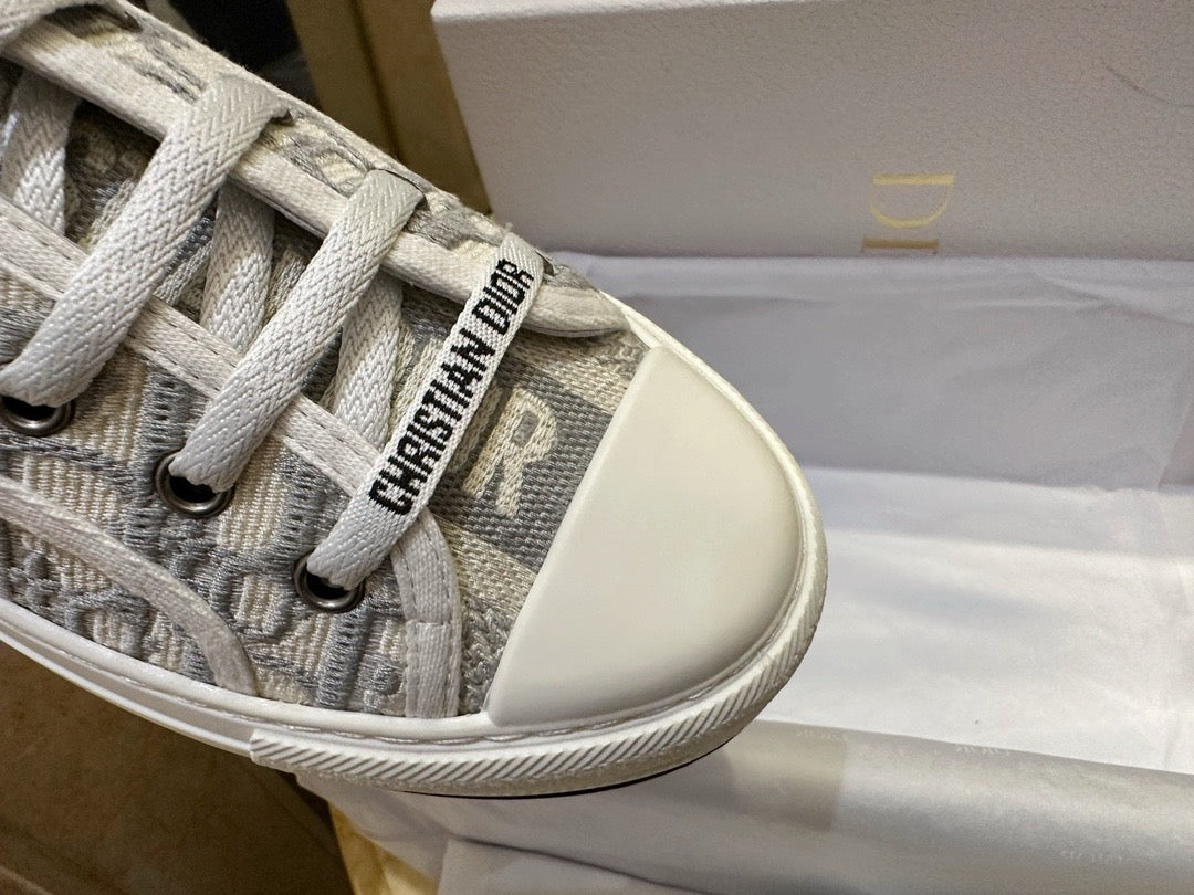 디올 오블리크 플랫폼 스니커즈