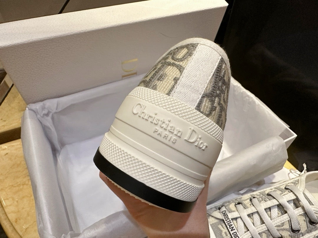 디올 오블리크 플랫폼 스니커즈