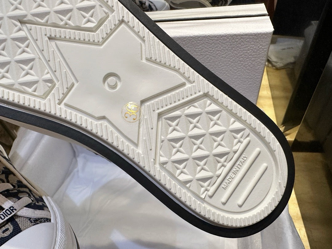 디올 오블리크 플랫폼 스니커즈