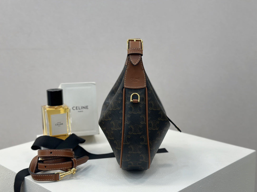 셀린느 틴 룰루백