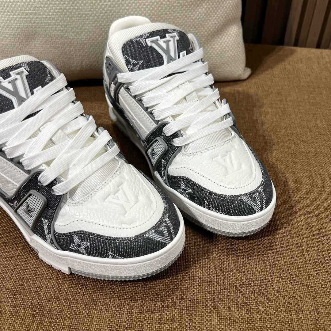 루이비통 LV 트레이너 스니커즈