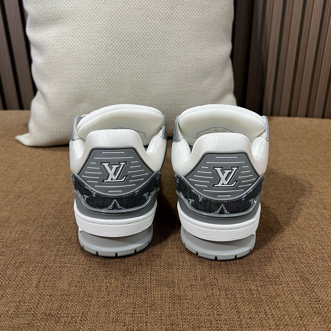 루이비통 LV 트레이너 스니커즈