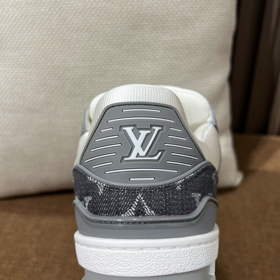 루이비통 LV 트레이너 스니커즈