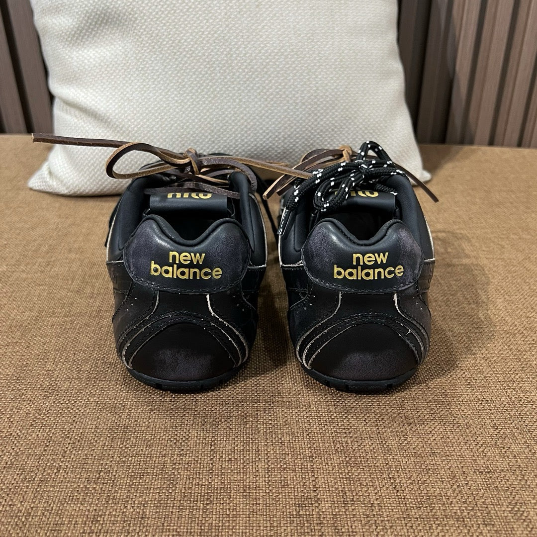 미우미우 X 뉴발란스 530 SL 가죽 스니커즈
