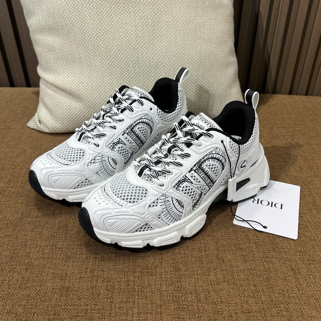 디올 크로노 스니커즈 화이트