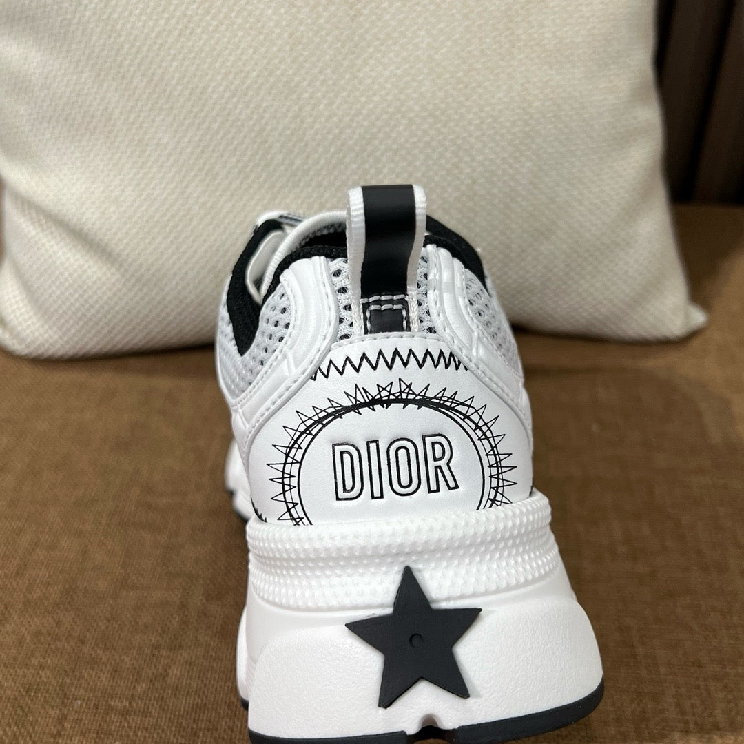 디올 크로노 스니커즈 화이트
