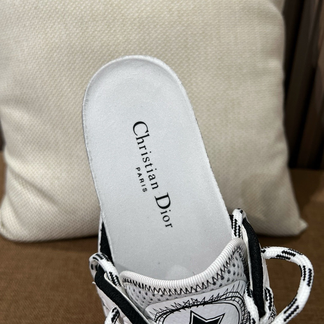 디올 크로노 스니커즈 화이트