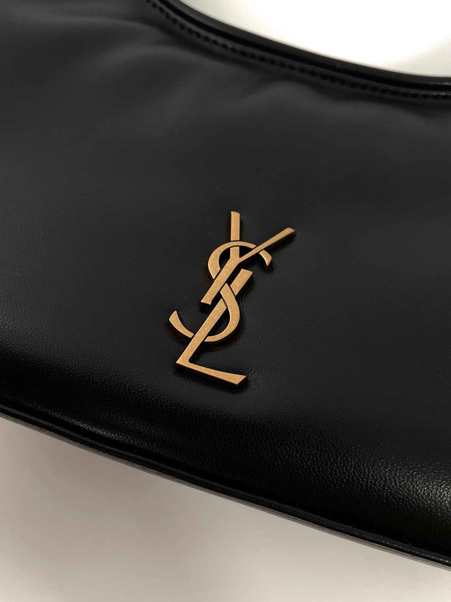 생로랑 칼립소 호보 백 미니