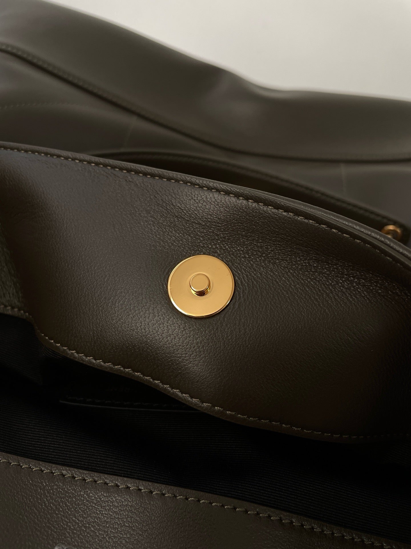 생로랑 제이미 4.3 포숑 램스킨 라지