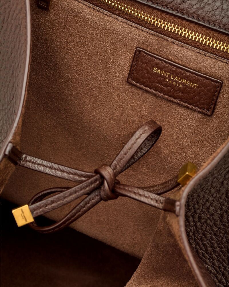 생로랑 LE 5À7 BEA 토트백 그레인 레더