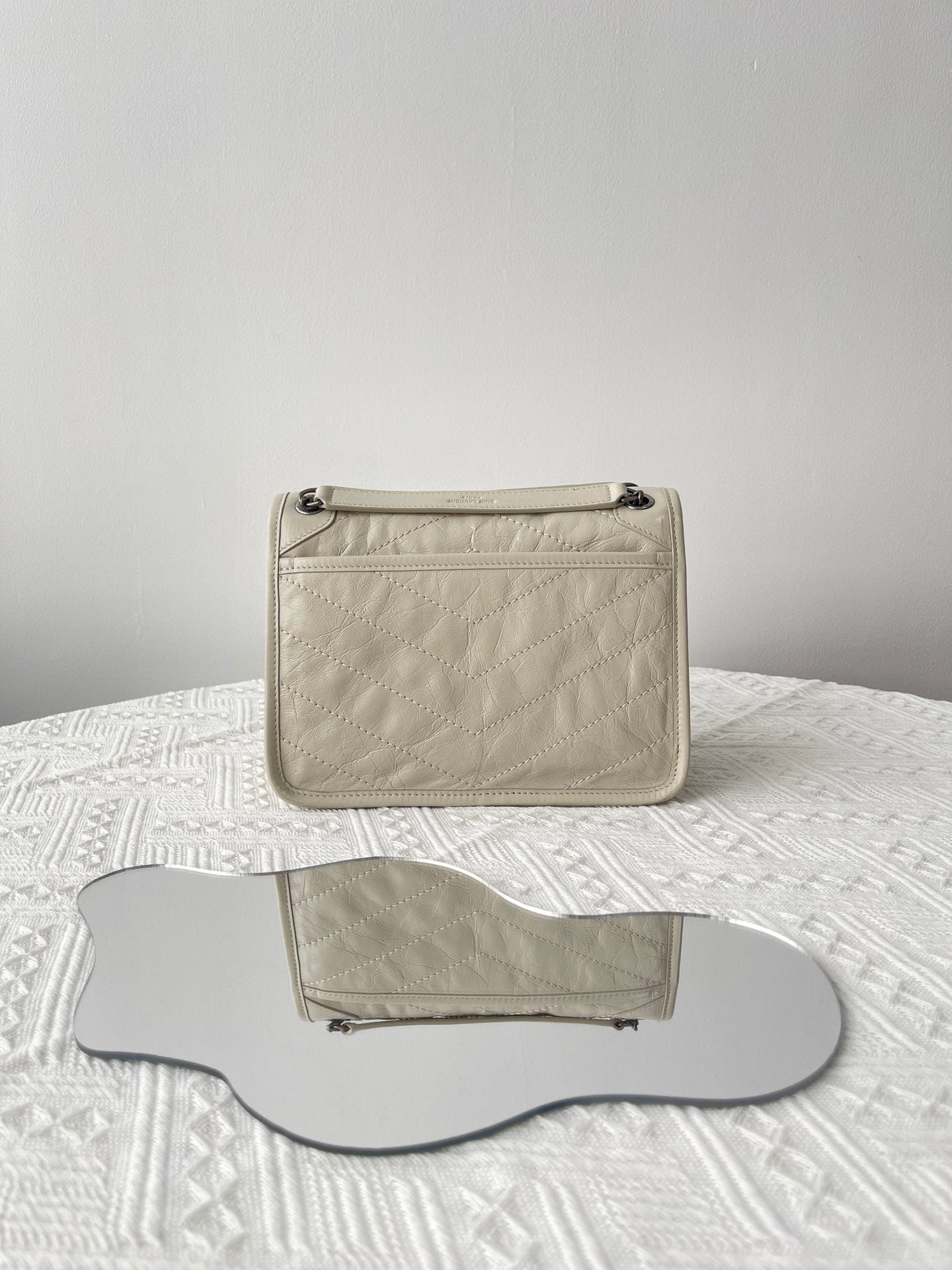 생로랑 니키백 베이비 빈티지 레더