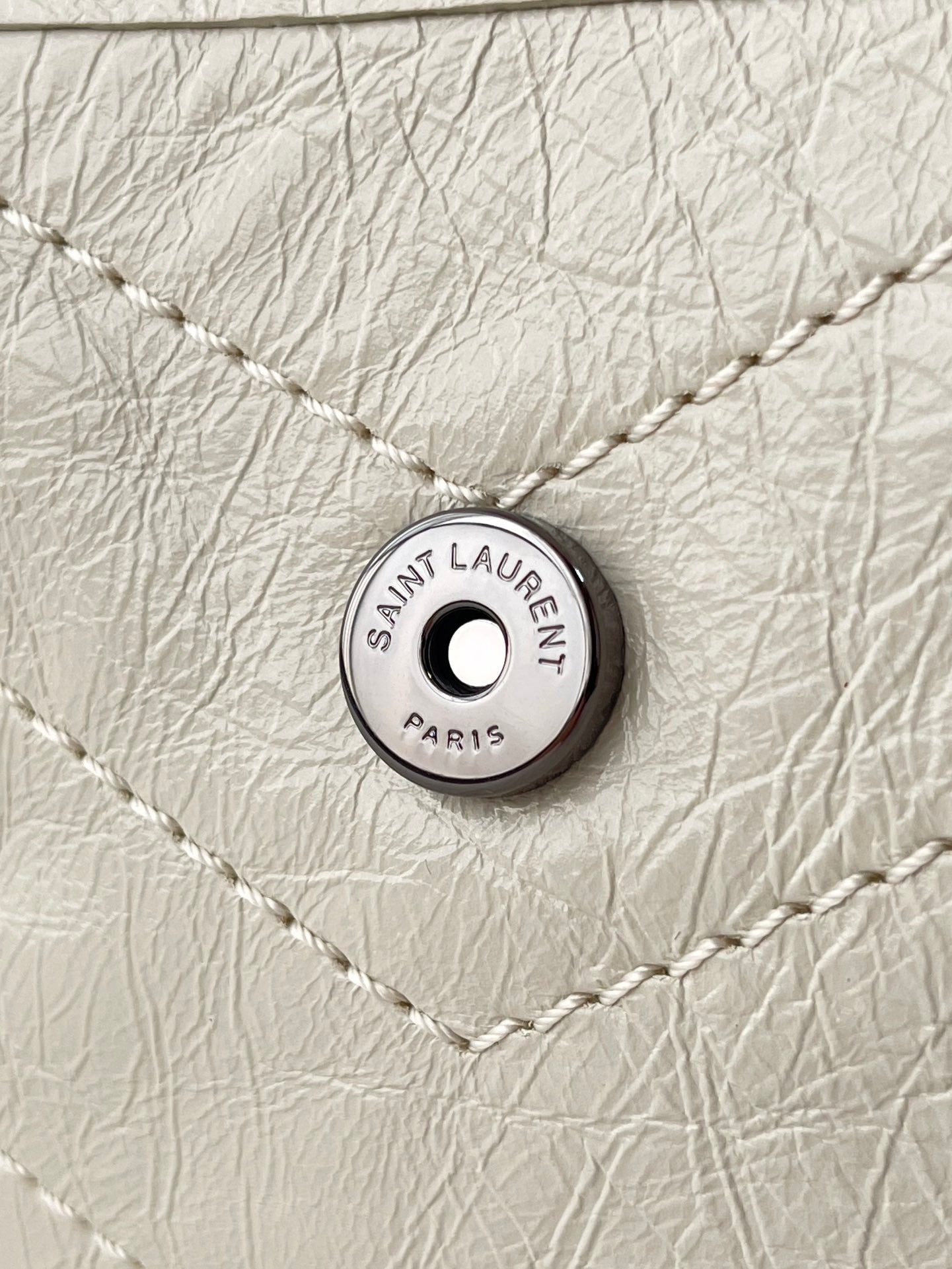 생로랑 니키백 베이비 빈티지 레더