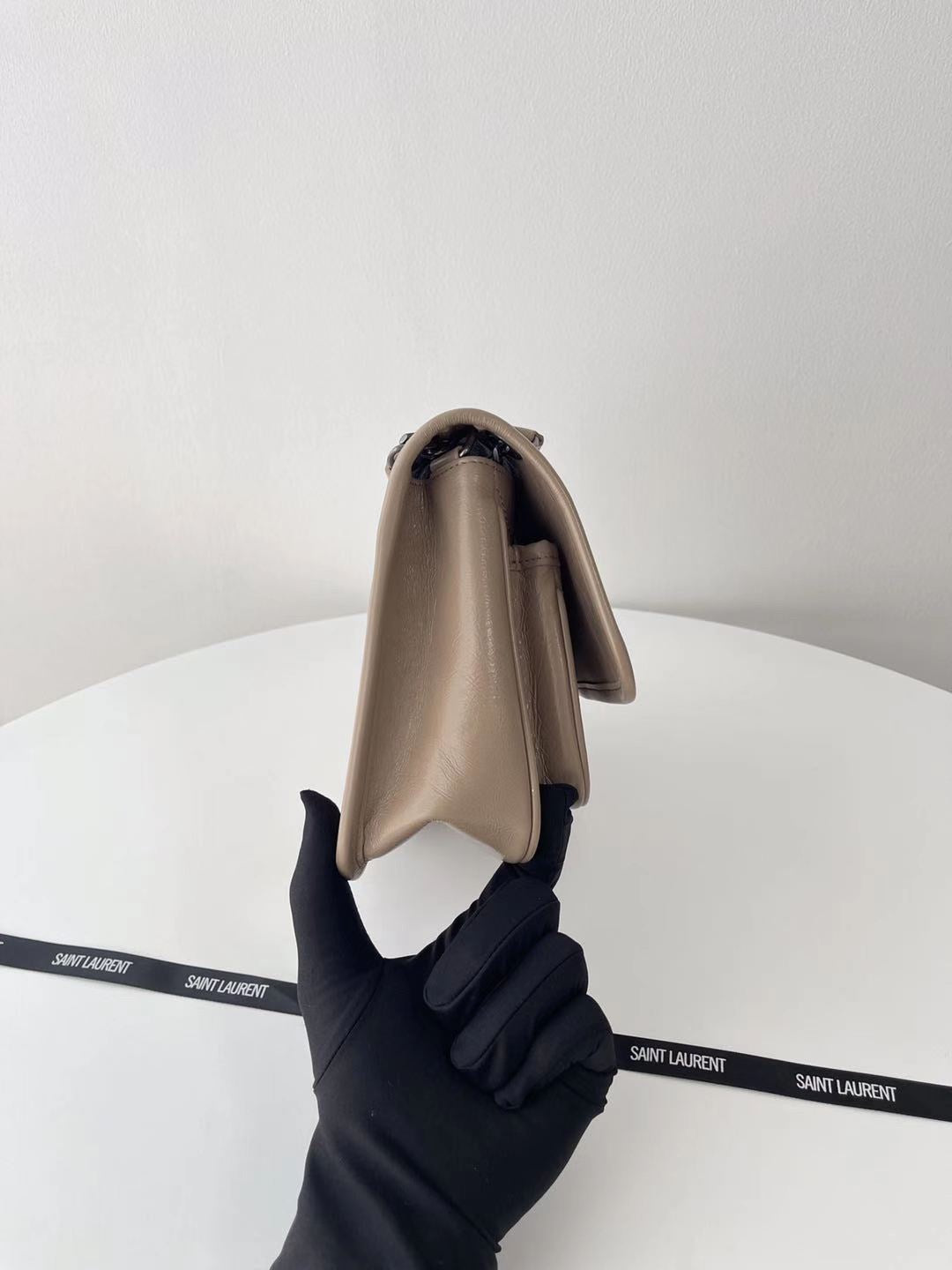 생로랑 니키백 베이비 빈티지 레더