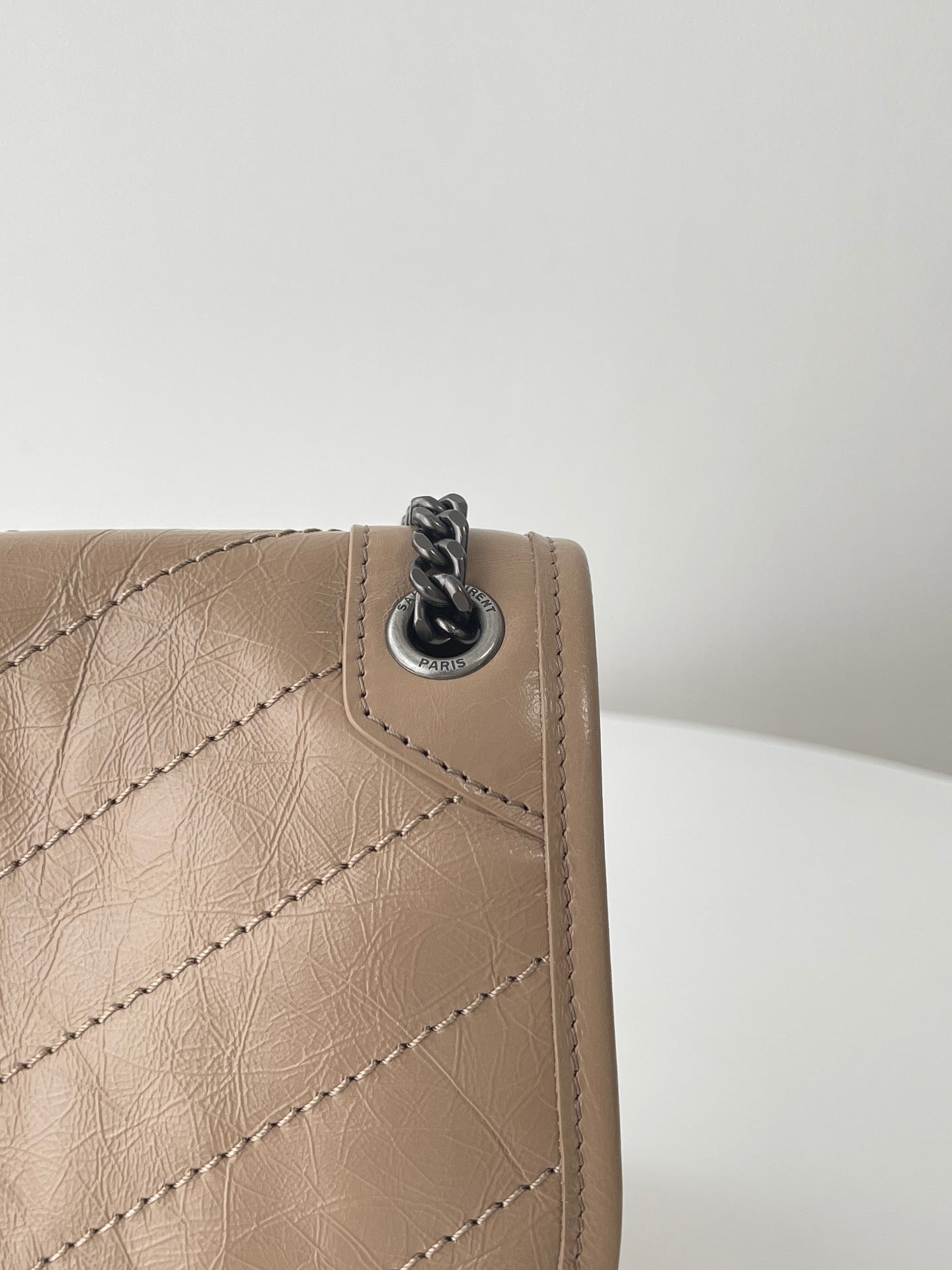 생로랑 니키백 베이비 빈티지 레더