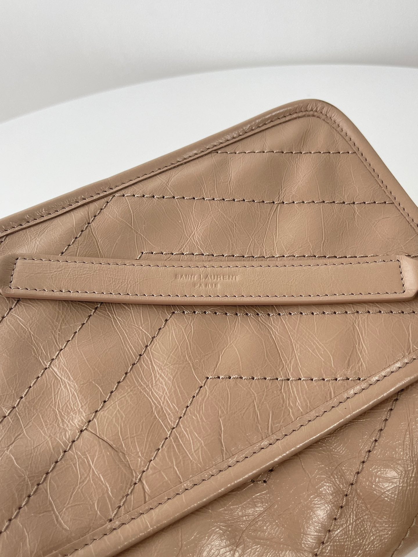 생로랑 니키백 베이비 빈티지 레더