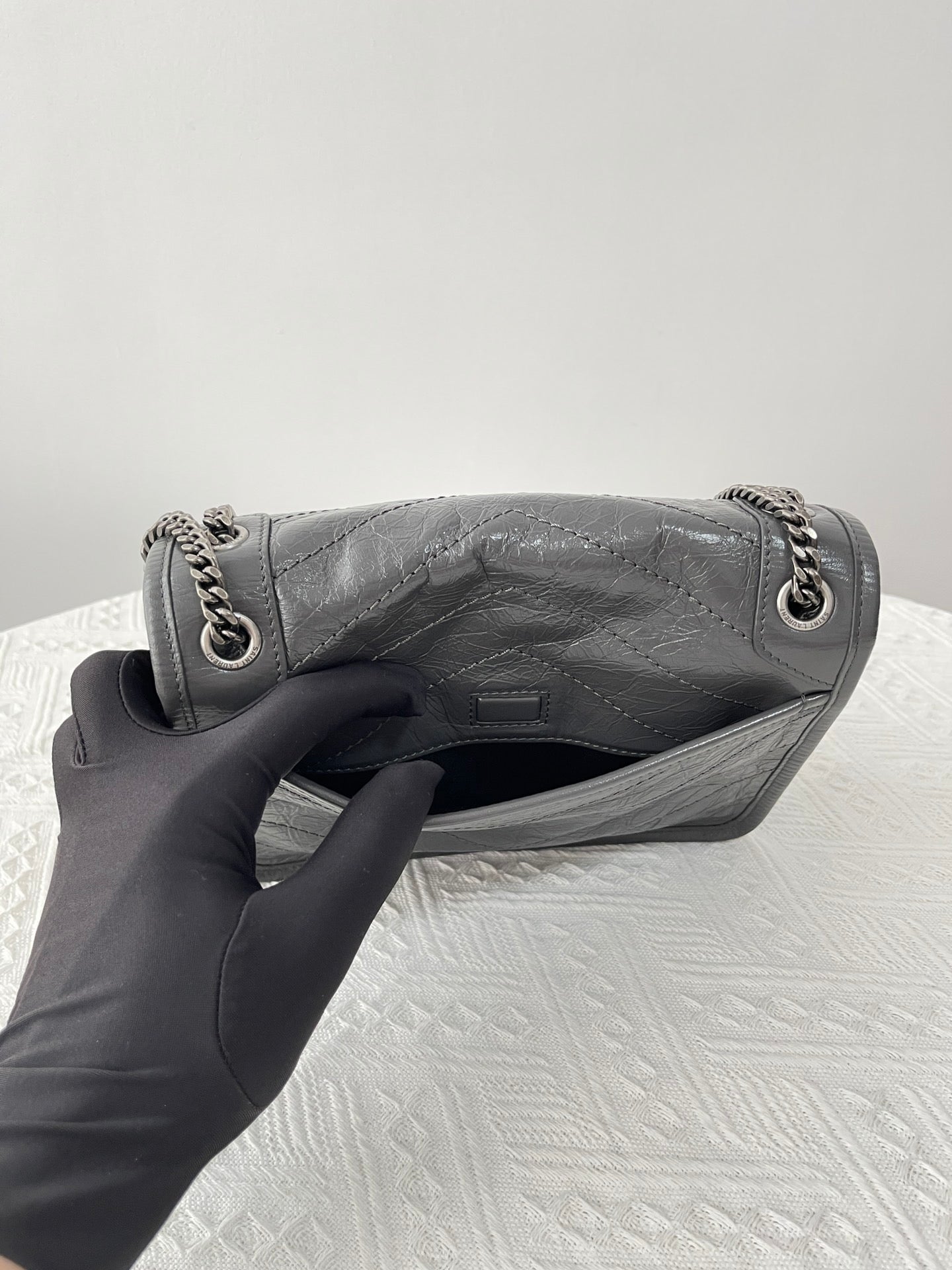 생로랑 니키백 베이비 빈티지 레더