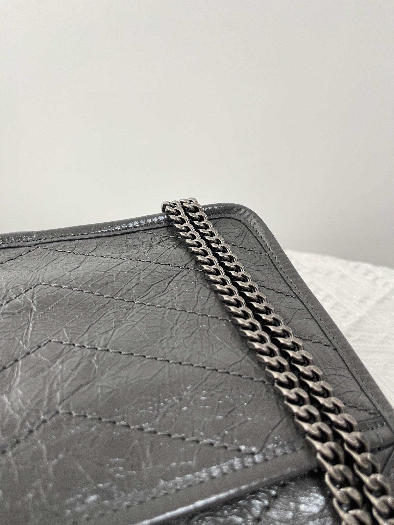 생로랑 니키백 베이비 빈티지 레더