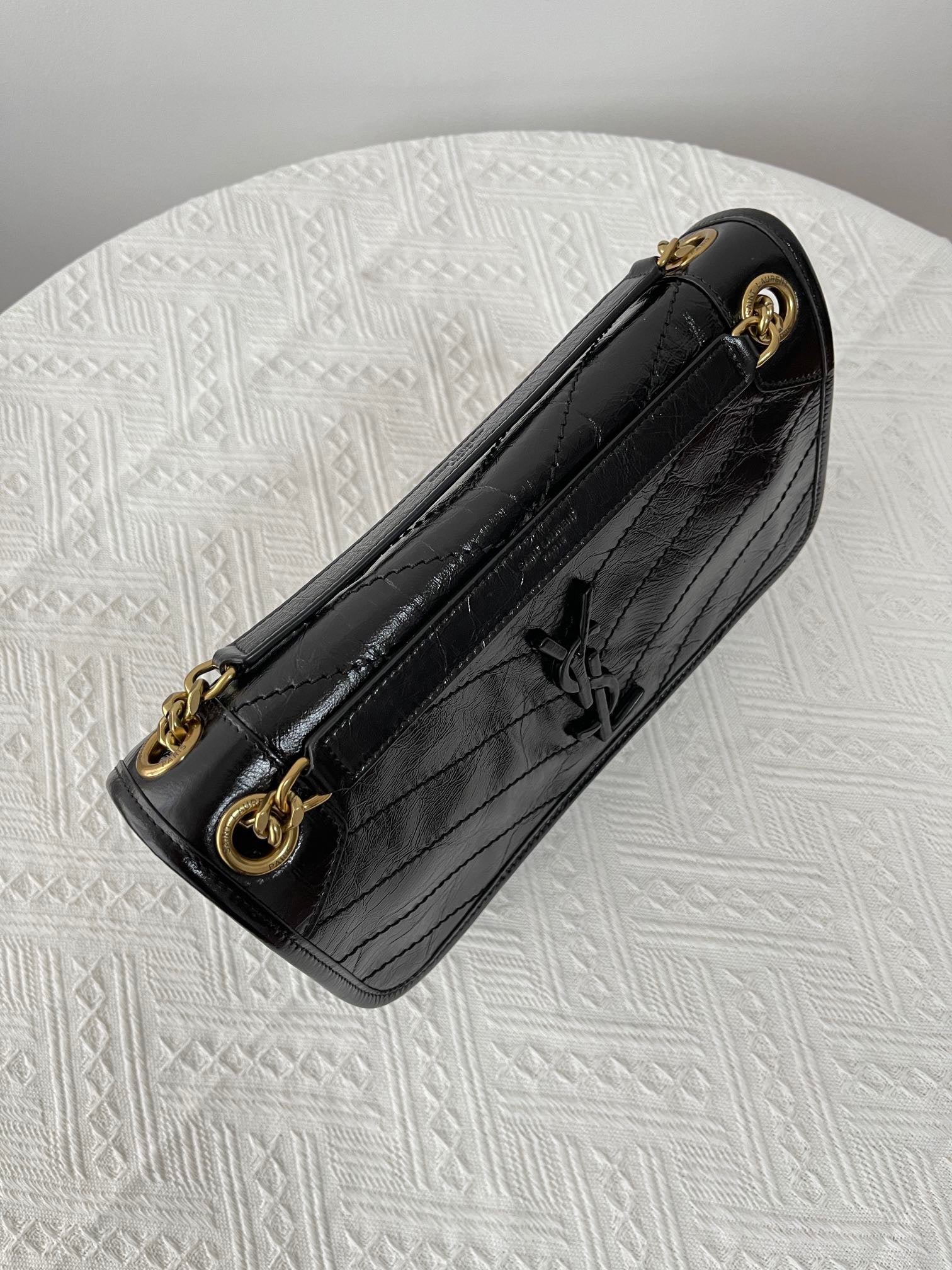 생로랑 니키백 미디움 빈티지 레더