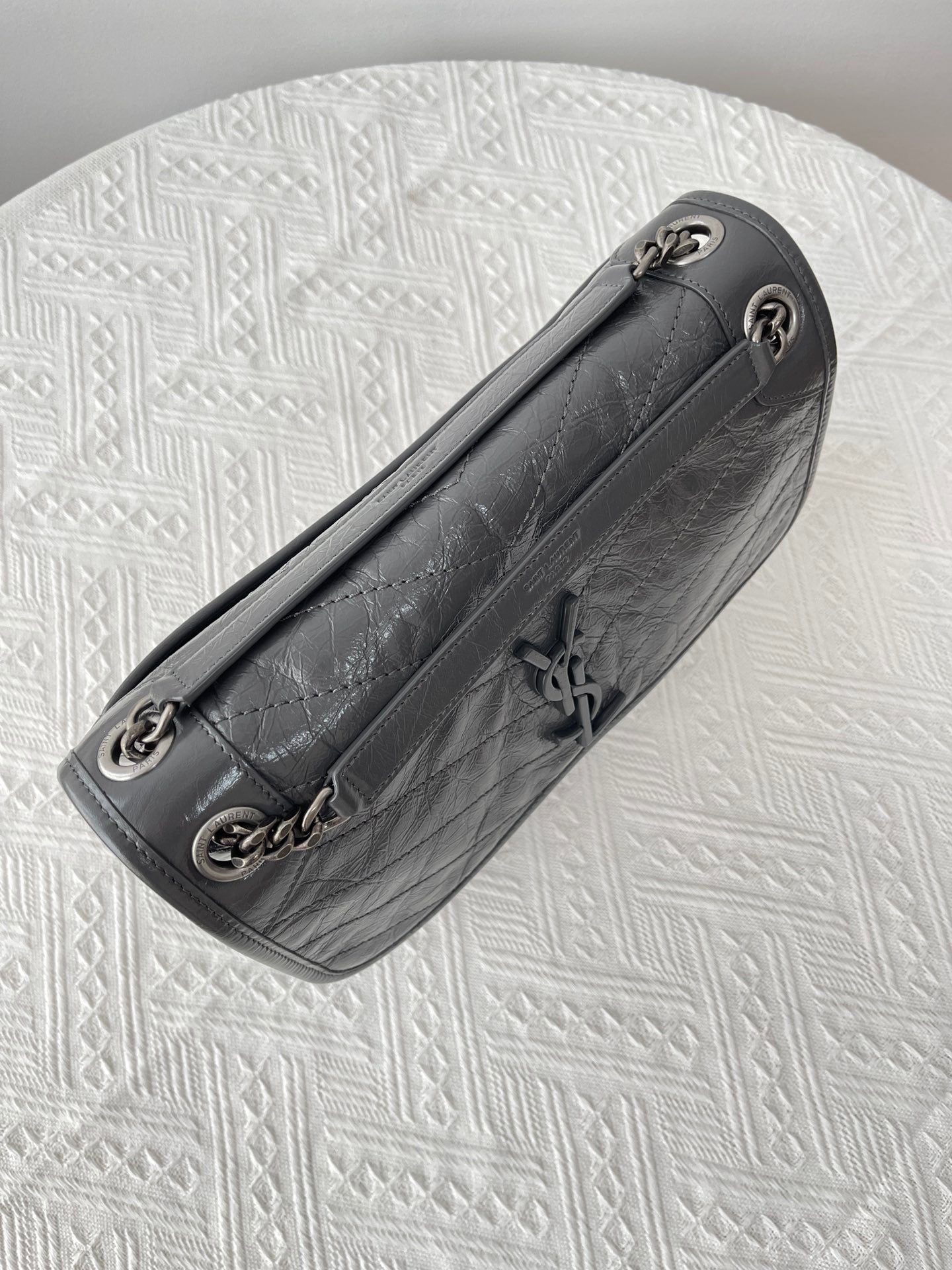 생로랑 니키백 미디움 빈티지 레더