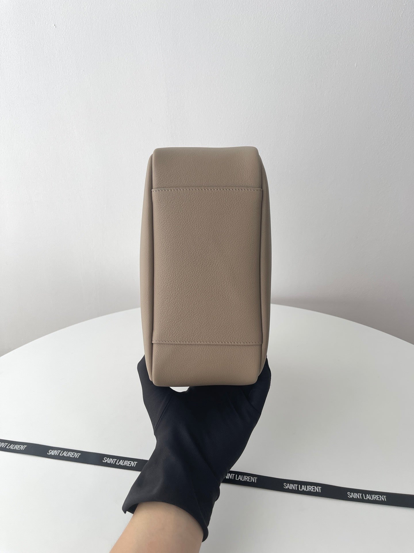 생로랑 LE 5À7 호보 스몰