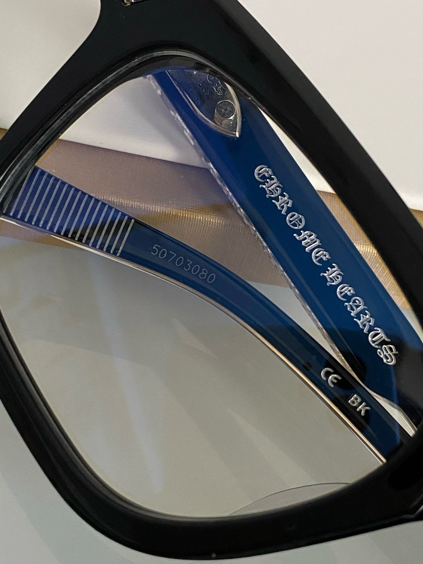 크롬하츠 엠비딕스트로우스