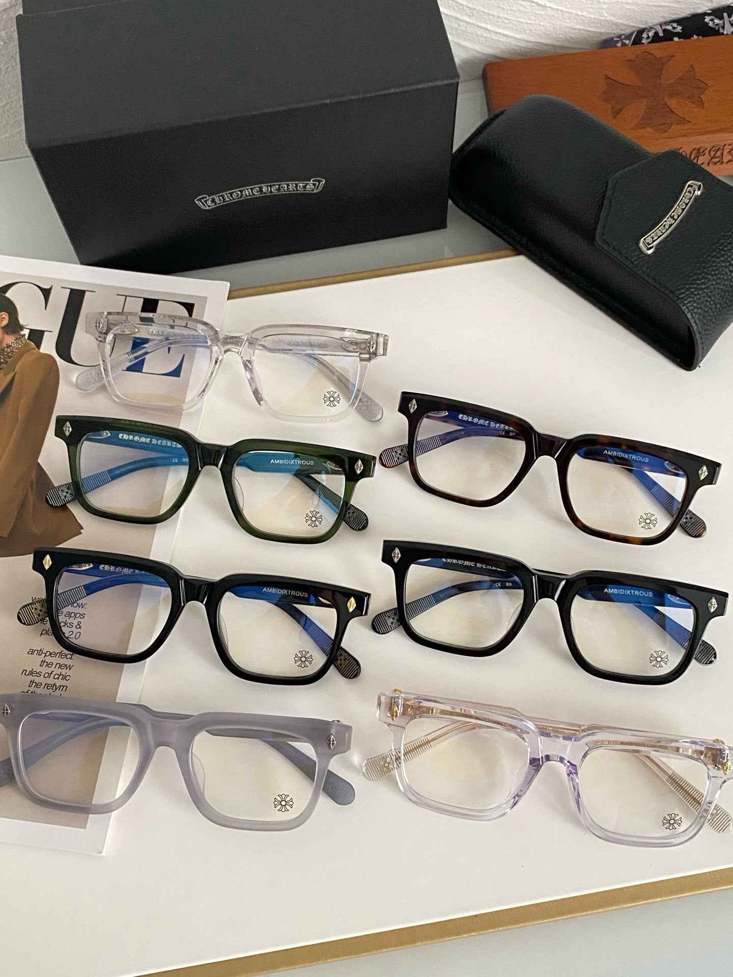 크롬하츠 엠비딕스트로우스