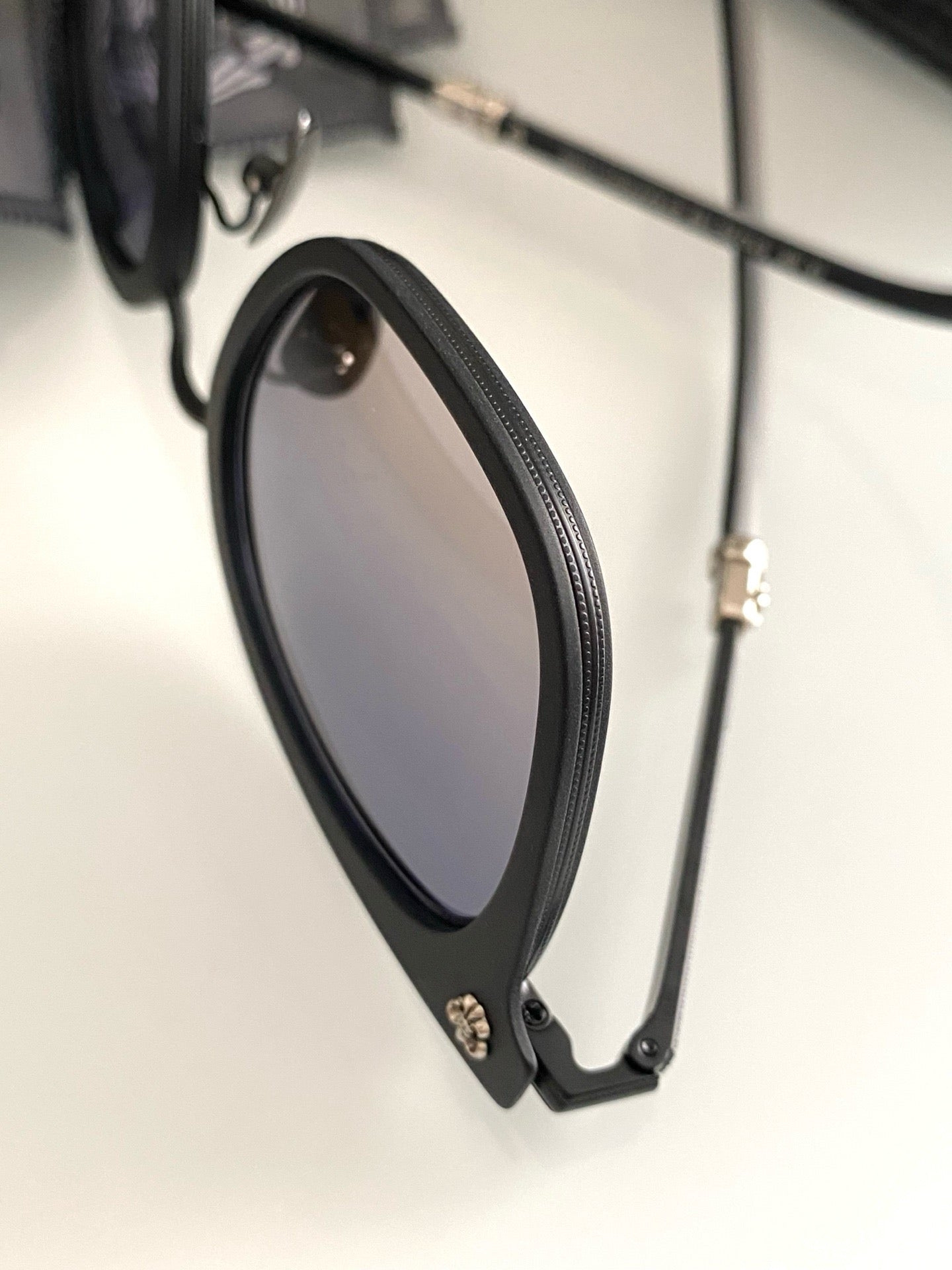 크롬하츠 스트라파딕텀 선글라스