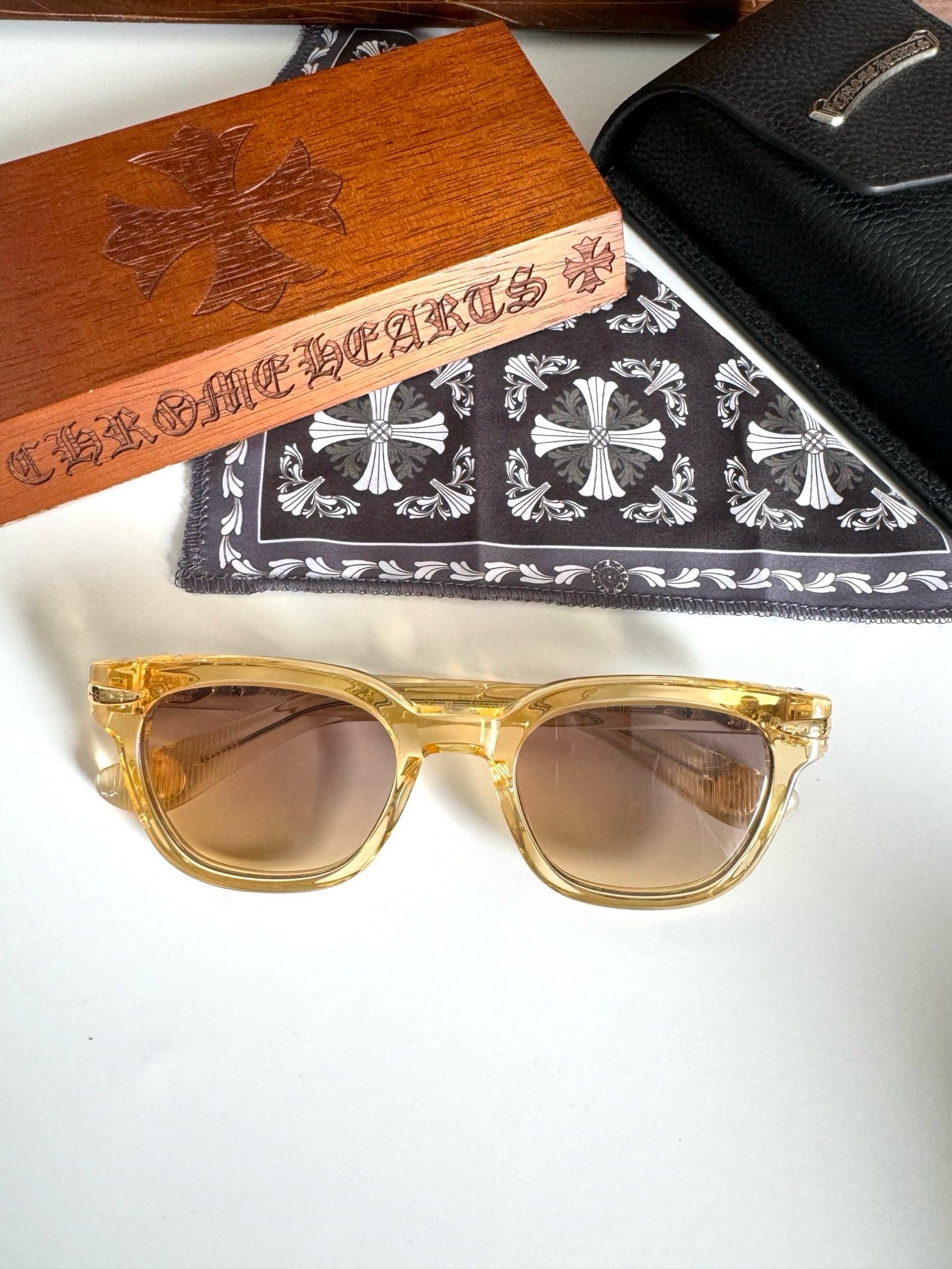 크롬하츠 드리핀 선글라스