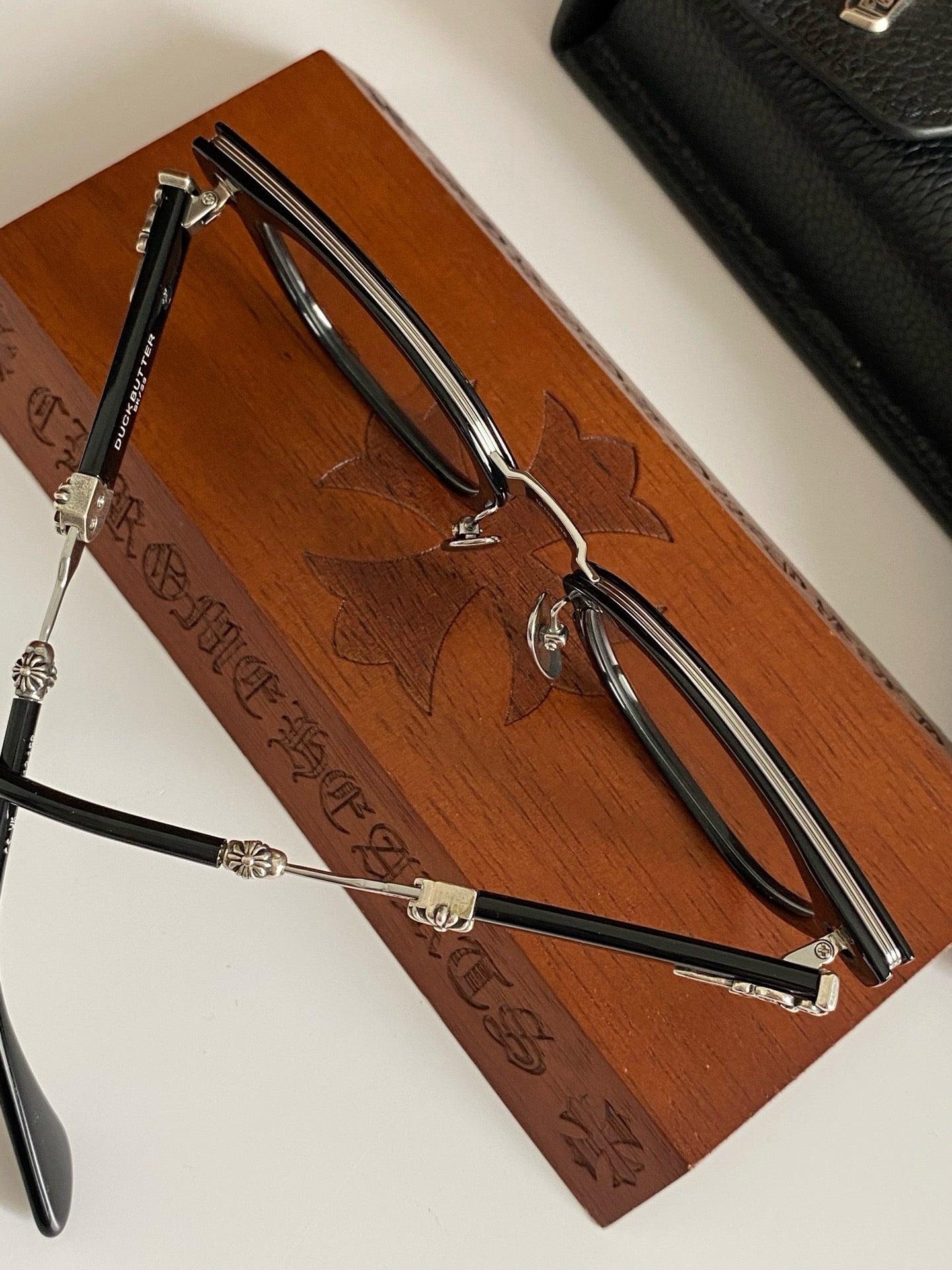 크롬하츠 덕버터