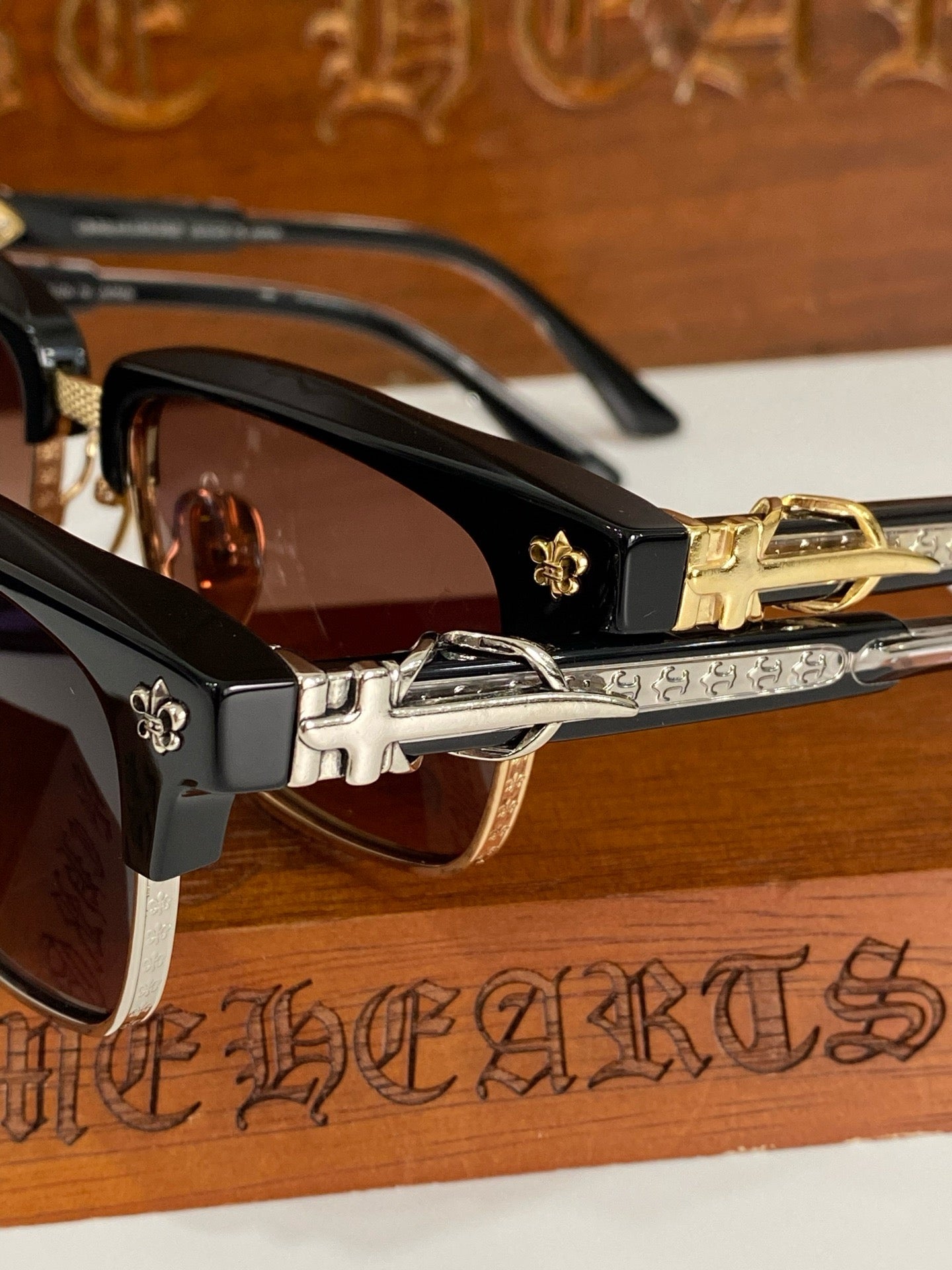 크롬하츠 선글라스