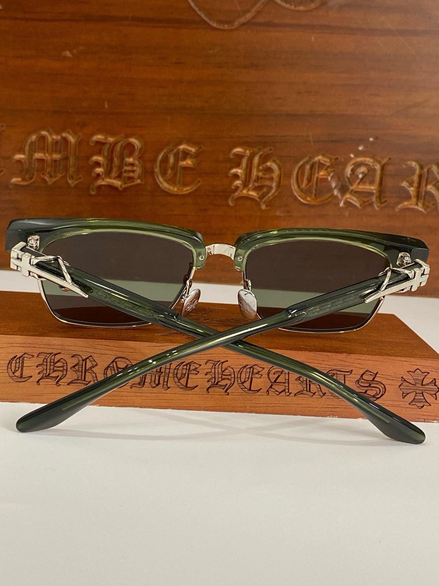 크롬하츠 선글라스